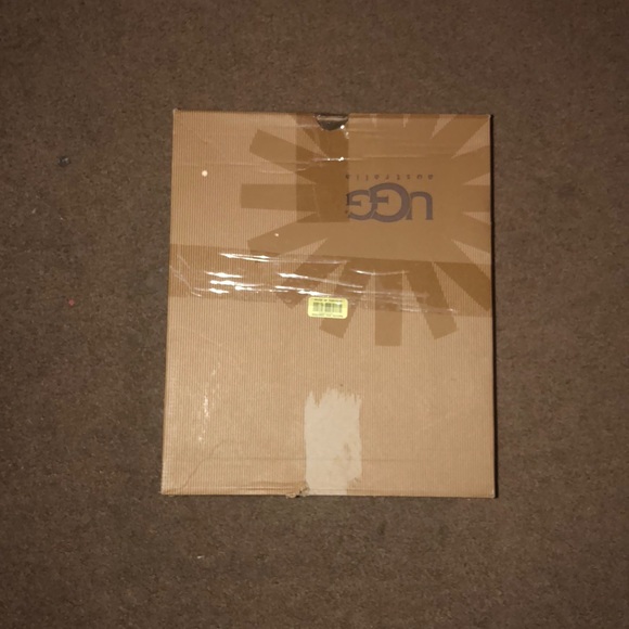 UGG Shoes - Women’s Size 7  Ugg’s